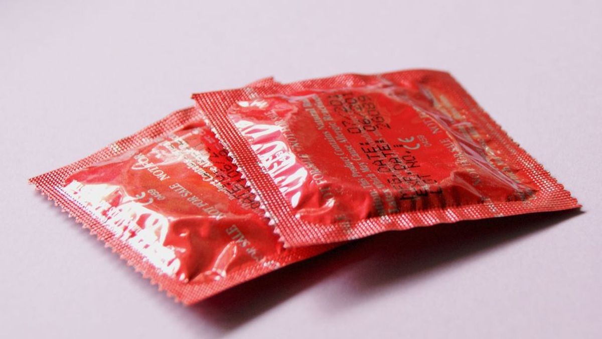 Absuelto el hombre que afrontaba 4 años por quitarse el preservativo sin permiso en medio de una relación