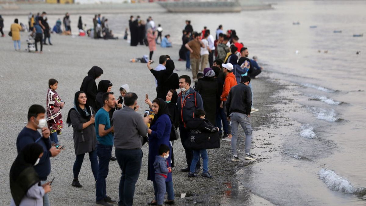 Covid en Irán: una muerte cada cuatro minutos Covid en Irán: una muerte cada cuatro minutos