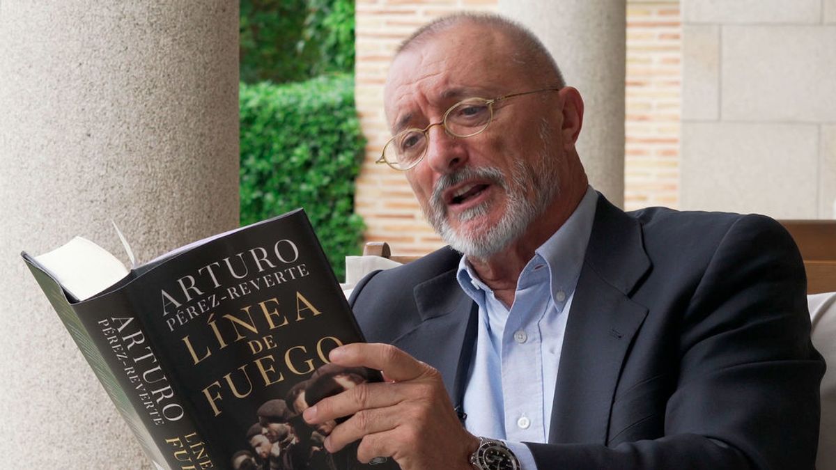 Arturo Pérez-Reverte es a día de hoy uno de los escritores mas afamados de la literatura castellana contemporánea