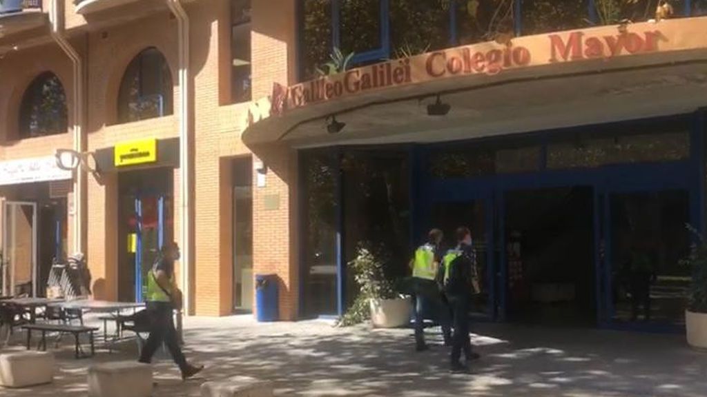 Identificados 214 estudiantes que participaron en las fiestas de la residencia de Valencia Identificados 214 estudiantes que participaron en las fiestas de la residencia de Valencia