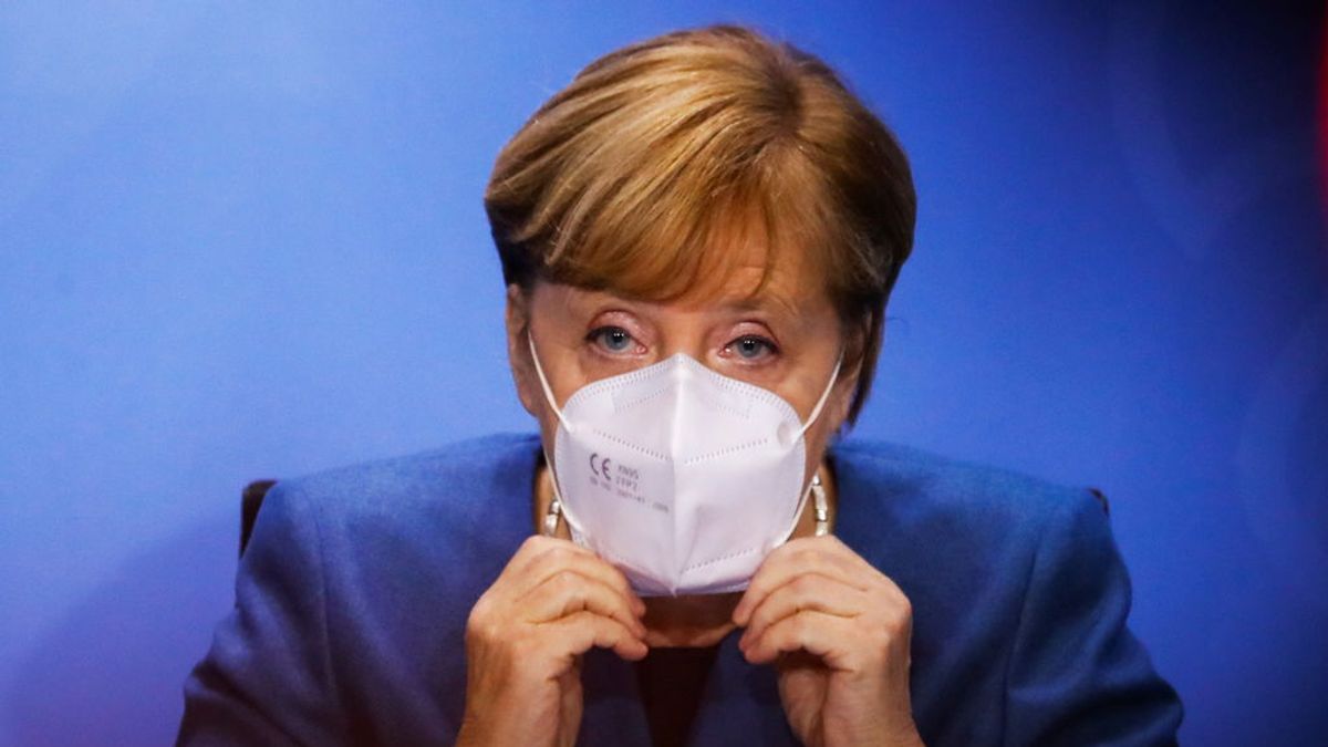 Merkel instala un “confinamiento light” en noviembre para salvar la Navidad en Alemania Merkel instala un “confinamiento light” en noviembre para salvar la Navidad en Alemania