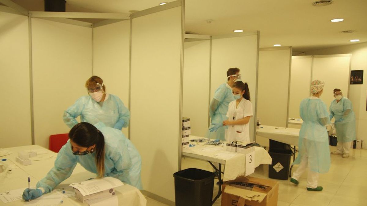 La temporalidad en el sector público se dispara con la Covid y afecta sobre todo a mujeres y jóvenes La temporalidad en el sector público se dispara con la Covid y afecta sobre todo a mujeres y jóvenes