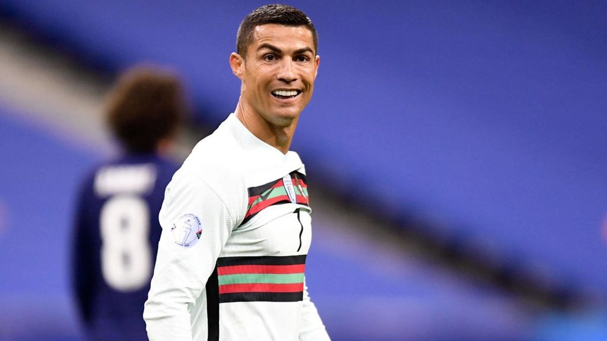 El placer de no callarte nada a los 57: el virólogo más prestigioso de Italia le da un palo a Cristiano Ronaldo