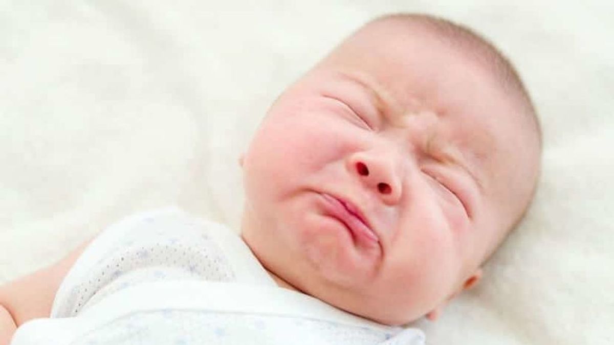 Mi bebé está irritado y no duerme: Qué es el 'mal de ojo' y cómo podrás curarlo.