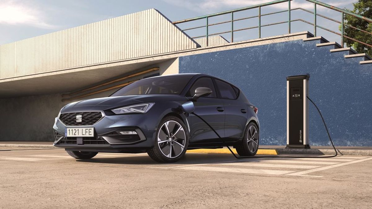 Seat León e-HYBRID, uno de los compactos más asequibles y de mayor autonomía eléctrica Seat León e-HYBRID, uno de los compactos más asequibles y de mayor autonomía eléctrica