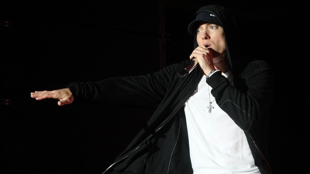 Un garaje propio del rey del rap: la espectacular colección de coches de Eminem