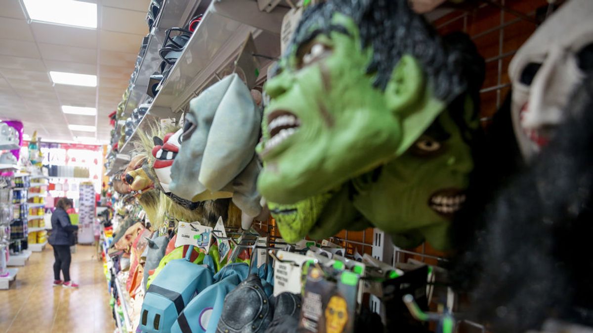 Ni truco, ni trato: la cancelación de Halloween deja al borde de la ruina a las tiendas de disfraces Ni truco, ni trato: la cancelación de Halloween deja al borde de la ruina a las tiendas de disfraces