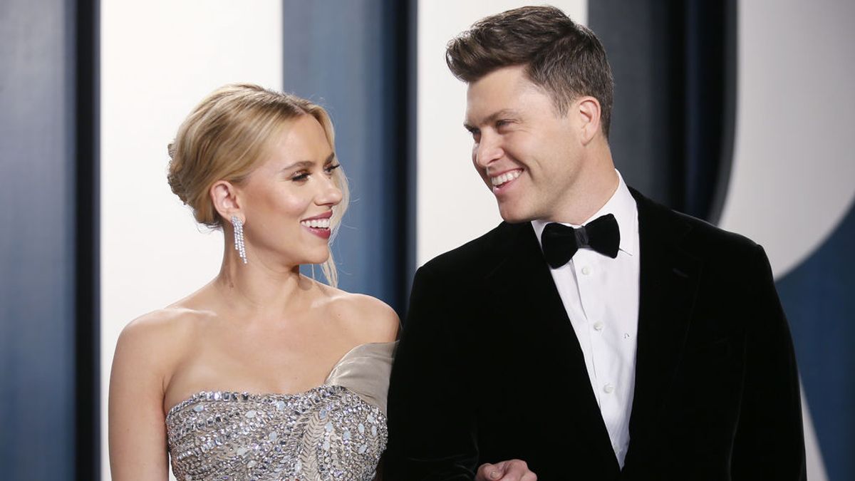 Scarlett Johansson y Colin Jost se casan en secreto en una "ceremonia íntima"