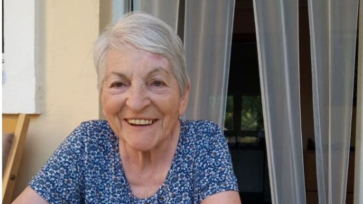 Despedida a Carmen Bernal: "Me duele tanto no haberte podido reconfortar con mis besos " Despedida a Carmen Bernal: "Me duele tanto no haberte podido reconfortar con mis besos "