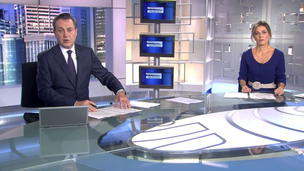 Con José Ribagorda y Ángeles Blanco Informativos Telecinco 2020 Noche 31/10/2020 Con José Ribagorda y Ángeles Blanco Informativos Telecinco 2020 Noche 31/10/2020