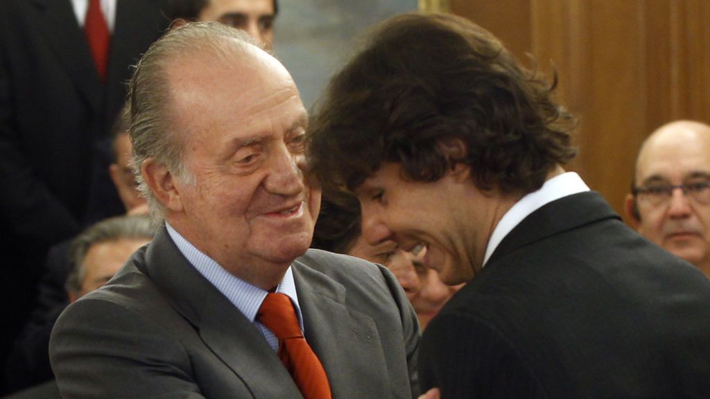 Rafa Nadal: "Puede que el Rey Juan Carlos se haya equivocado, pero hay que recordar lo que ha hecho por España" Rafa Nadal: "Puede que el Rey Juan Carlos se haya equivocado, pero hay que recordar lo que ha hecho por España"
