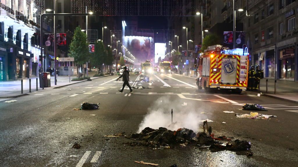 Noche de violentos disturbios en el centro de Madrid: 32 detenidos y 3 policías heridos