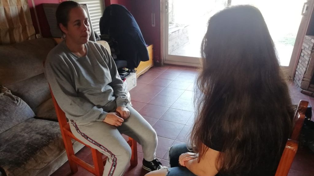 El terrible testimonio de una joven que sufre bullying: "No puedo salir sola a la calle" El terrible testimonio de una joven que sufre bullying: "No puedo salir sola a la calle"