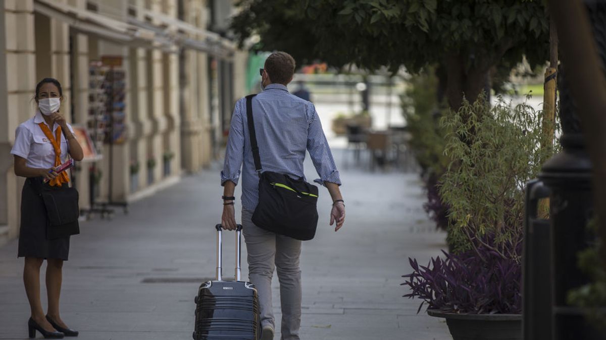 La llegada de turistas internacionales se hunde un 87% en septiembre La llegada de turistas internacionales se hunde un 87% en septiembre