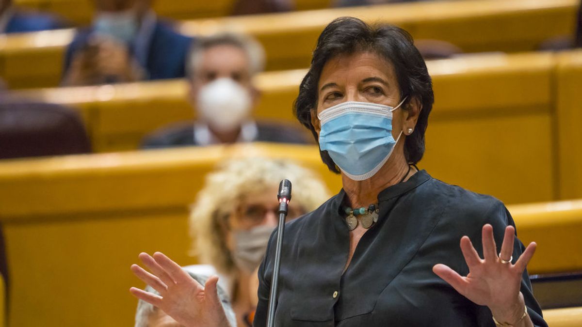 La supresión del castellano como lengua vehicular en las aulas desata la guerra entre Gobierno y oposición La supresión del castellano como lengua vehicular en las aulas desata la guerra entre Gobierno y oposición