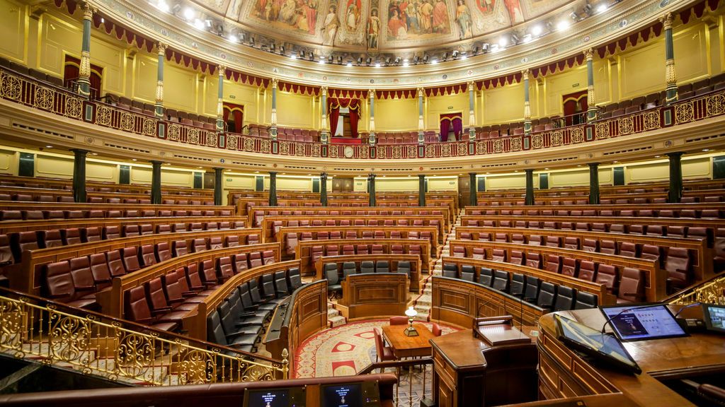 El Congreso gasta más de 1,75 millones de euros en viajes nacionales de los diputados a pesar de la pandemia El Congreso gasta más de 1,75 millones de euros en viajes nacionales de los diputados a pesar de la pandemia
