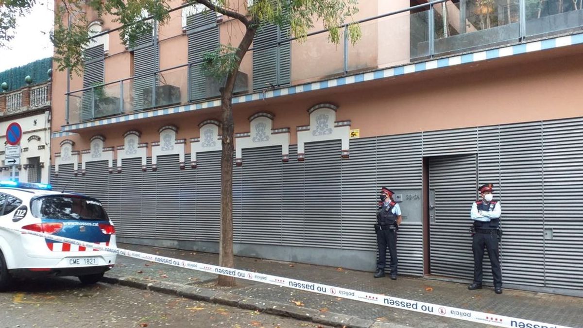 Desalojan a Angela Dobrowolski de la casa que compartía con Mainat en Barcelona Desalojan a Angela Dobrowolski de la casa que compartía con Mainat en Barcelona