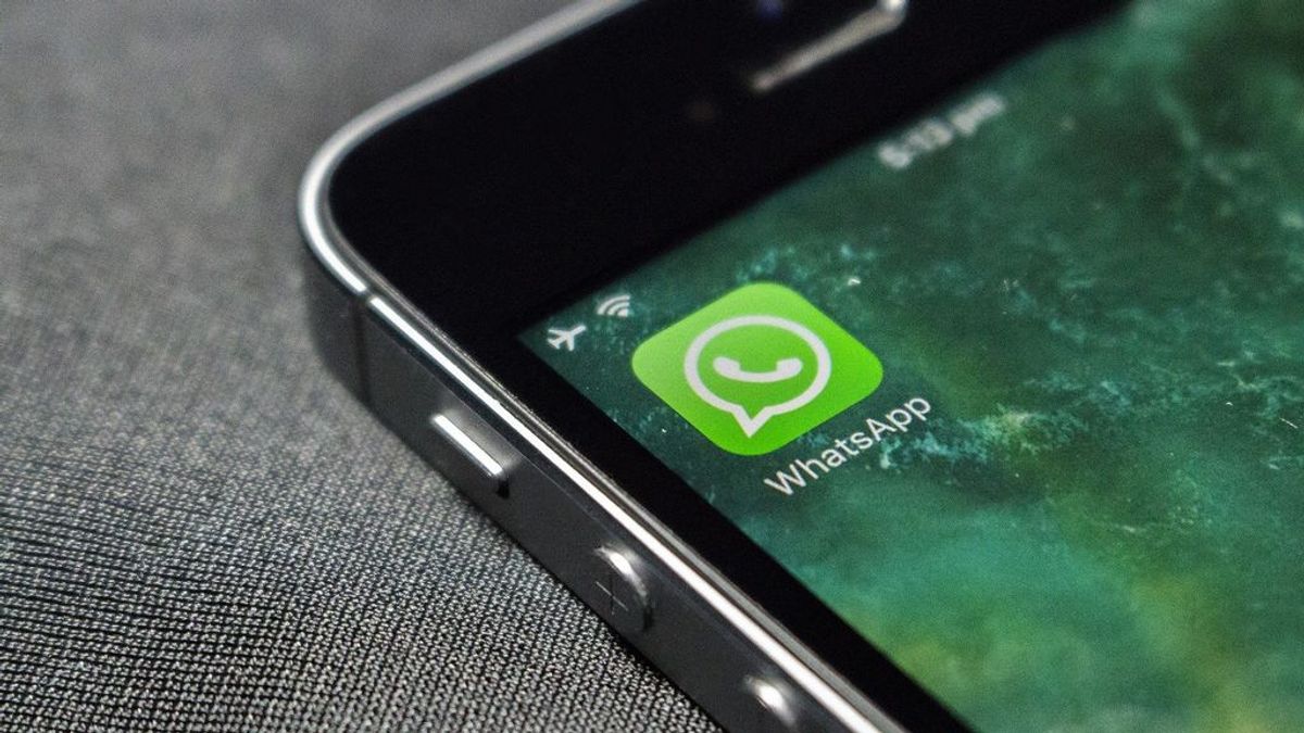 WhatsApp tendrá un modo vacaciones y mensajes temporales que se autodestruyen
