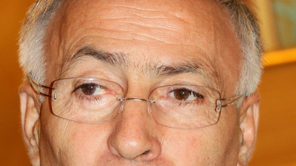 Arrestan al expresidente de Kosovo Jakup Krasniqi por crímenes de guerra y lesa humanidad Arrestan al expresidente de Kosovo Jakup Krasniqi por crímenes de guerra y lesa humanidad