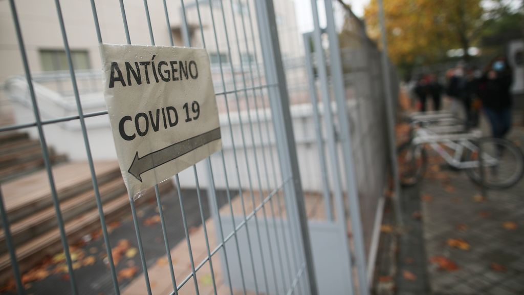 Madrid amplía a 8 municipios más las restricciones de movilidad y prorroga el resto hasta el 22 de noviembre Madrid amplía a 8 municipios más las restricciones de movilidad y prorroga el resto hasta el 22 de noviembre