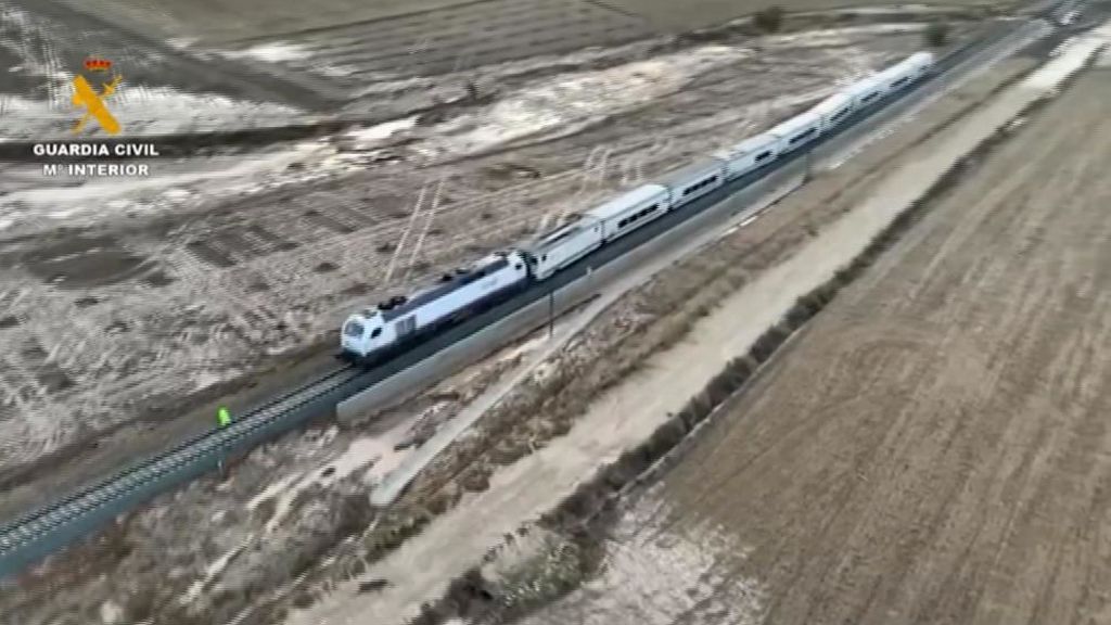 Descarrila un tren Algeciras-Madrid y provoca cuatro viajeros heridos y el interventor