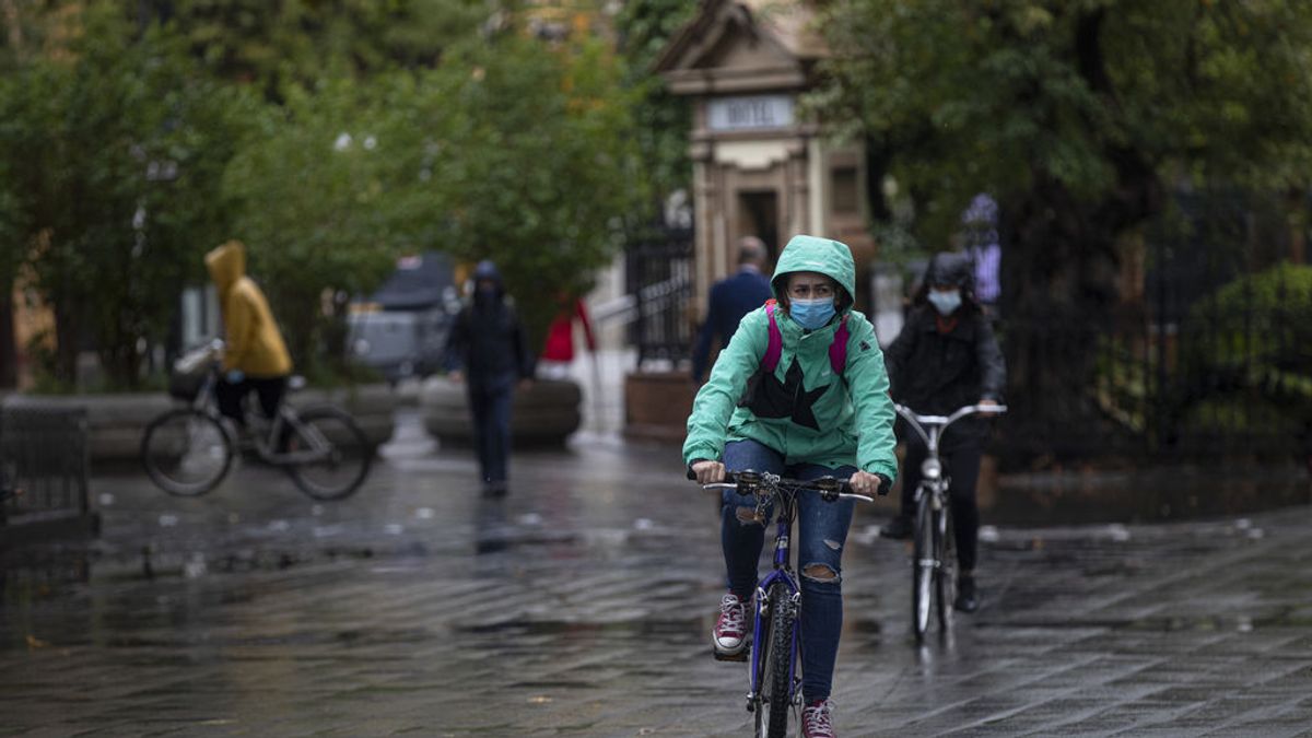 La lluvia será protagonista en España durante todo el puente de la Almudena La lluvia será protagonista en España durante todo el puente de la Almudena