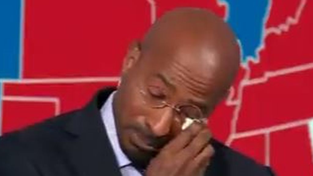 Un comentarista de la CNN llora de emoción al conocer la victoria de Biden Un comentarista de la CNN llora de emoción al conocer la victoria de Biden