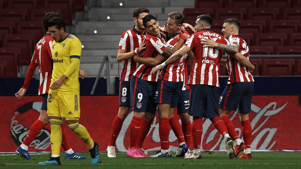 El Atlético de Madrid sigue con su buena racha y gana al Cádiz en el Metropolitano (3-0) El Atlético de Madrid sigue con su buena racha y gana al Cádiz en el Metropolitano (3-0)