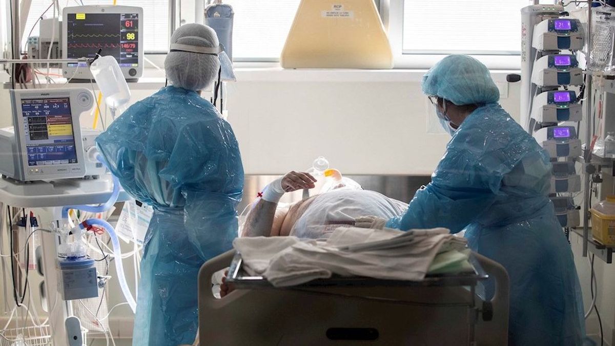 Bajan los contagios pero aumenta la presión hospitalaria por la covid-19 en España Bajan los contagios pero aumenta la presión hospitalaria por la covid-19 en España