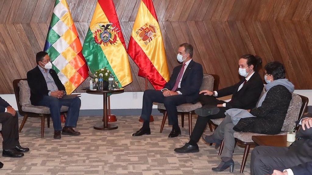 El rey Felipe VI, acompañado de Iglesias, visita Bolivia