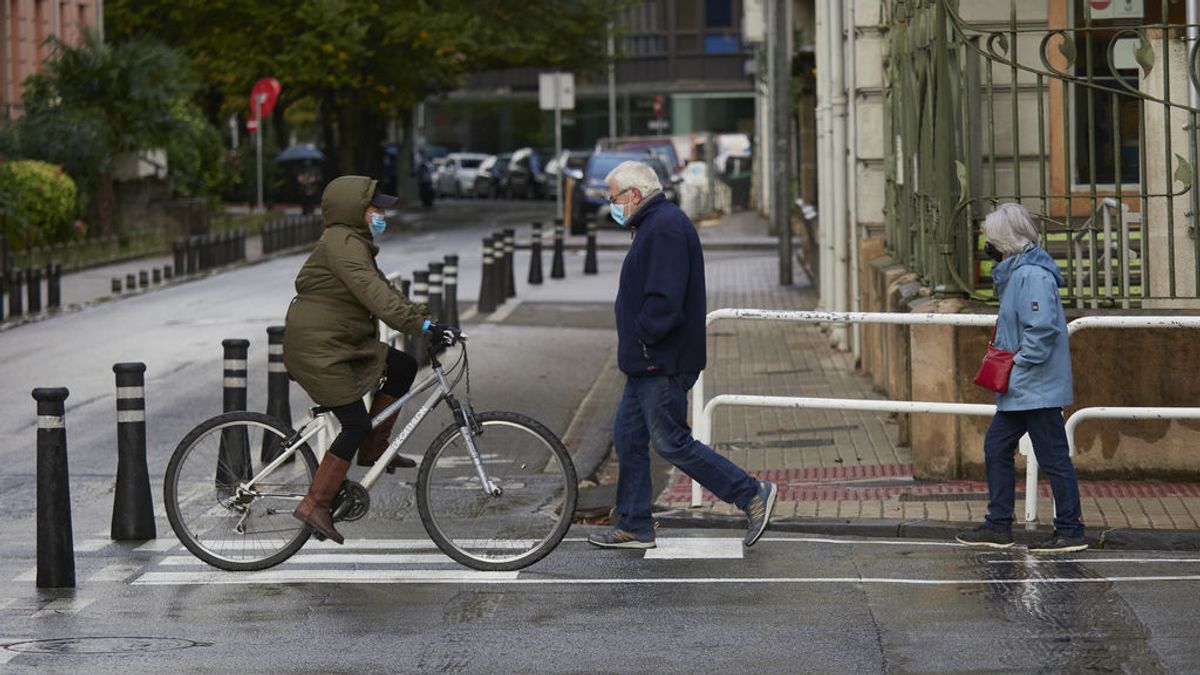 Navarra registra 250 nuevos positivos y confirma la tendencia descendente de casos diarios Navarra registra 250 nuevos positivos y confirma la tendencia descendente de casos diarios