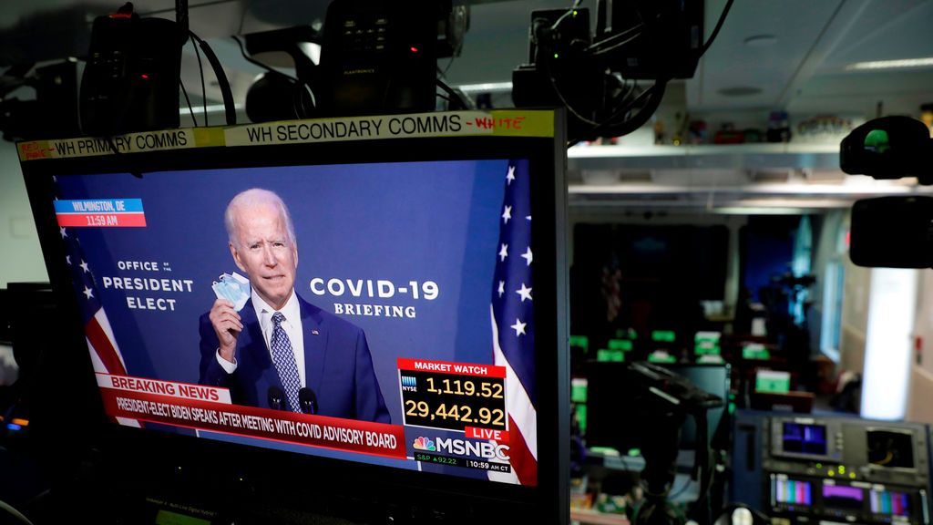 Biden pide a los estadounidenses que usen mascarilla: "Tenemos un duro invierno por delante" Biden pide a los estadounidenses que usen mascarilla: "Tenemos un duro invierno por delante"