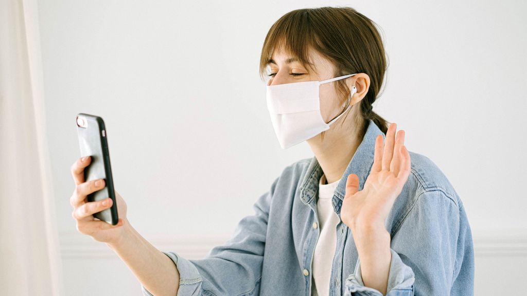 Una recomendación esencial es el uso de la mascarilla.