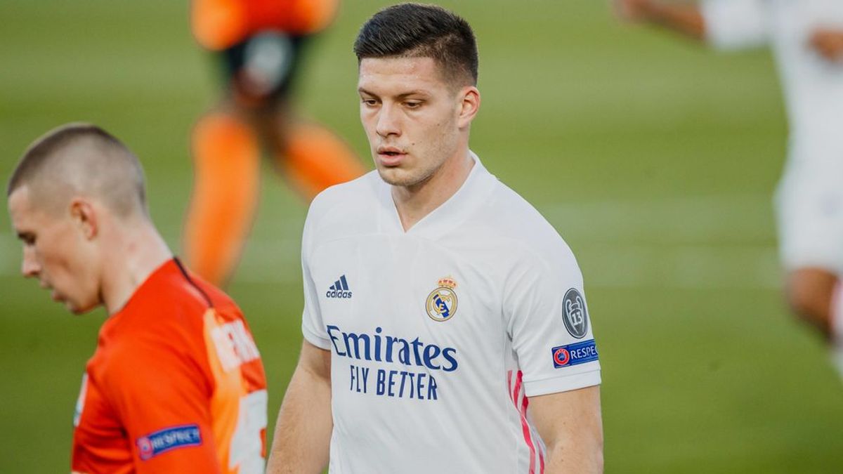 Luka Jovic pagará 30.000 euros por no cumplir la cuarentena en marzo y evitar la pena de cárcel Luka Jovic pagará 30.000 euros por no cumplir la cuarentena en marzo y evitar la pena de cárcel