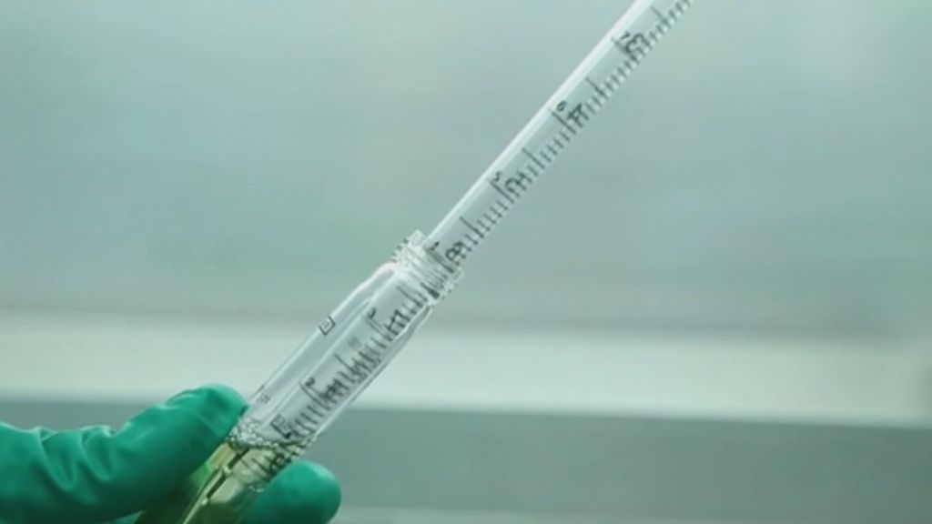 Los expertos son optimistas con la vacuna Pfizer pero piden prudencia: "Son resultados preliminares"