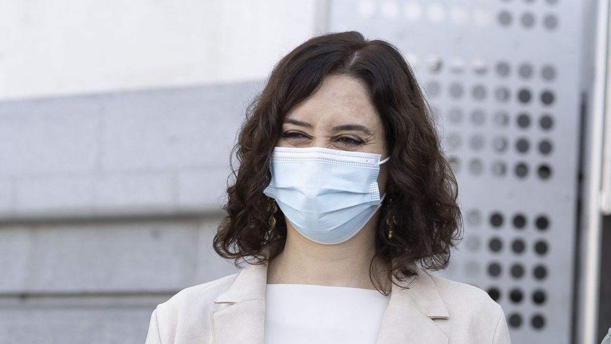 Díaz Ayuso recuperará su agenda tras dar negativo en covid: "Mantengo los anticuerpos y no puedo contagiar" Díaz Ayuso recuperará su agenda tras dar negativo en covid: "Mantengo los anticuerpos y no puedo contagiar"