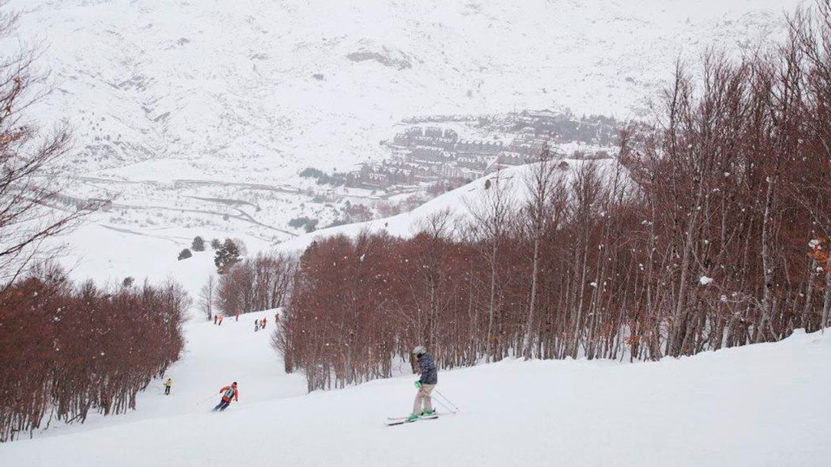 Cuánto dura una temporada de esquí: cuándo empiezan en cada zona del mundo