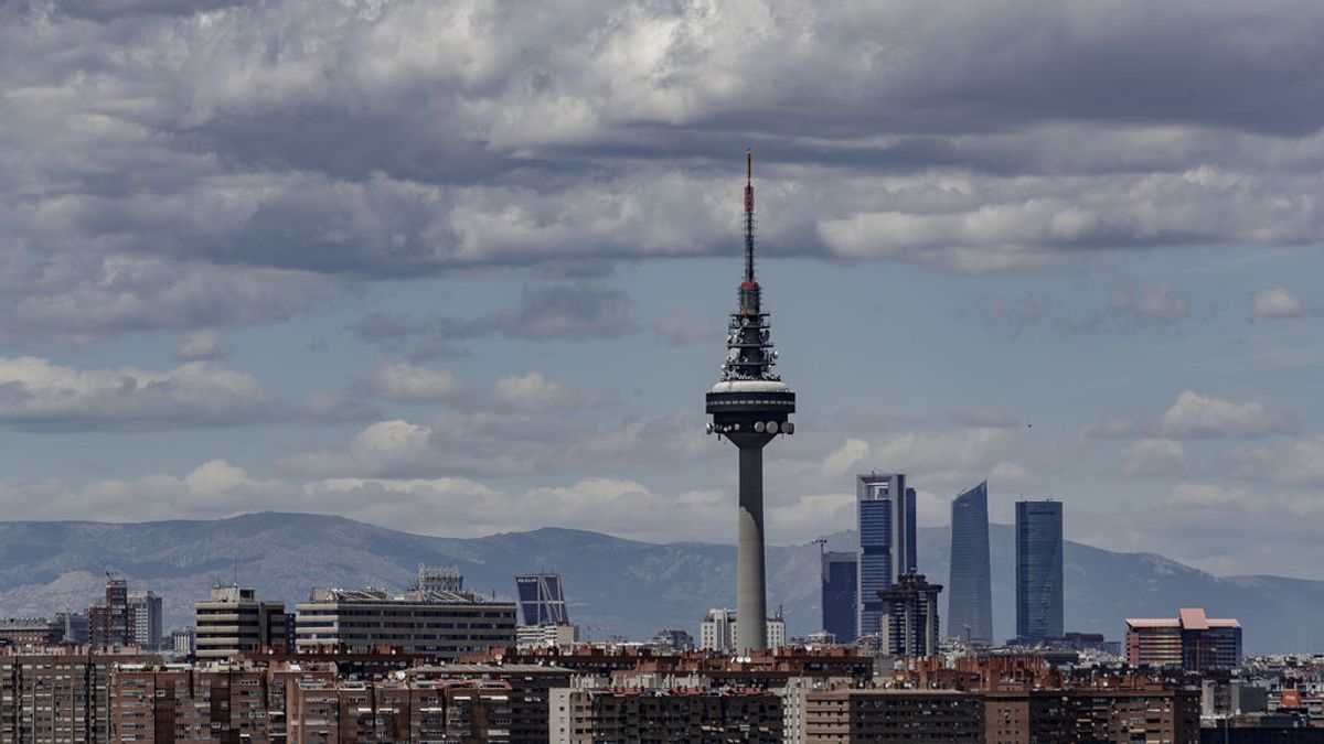 Un billón de microplásticos en el cielo de Madrid Un billón de microplásticos en el cielo de Madrid