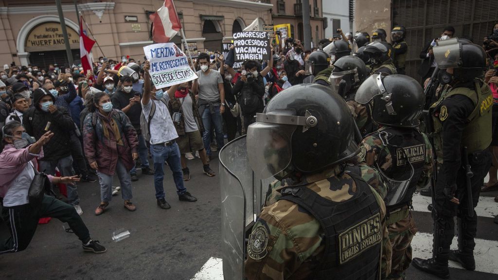 Tensas protestas en Perú contra la elección del nuevo presidente