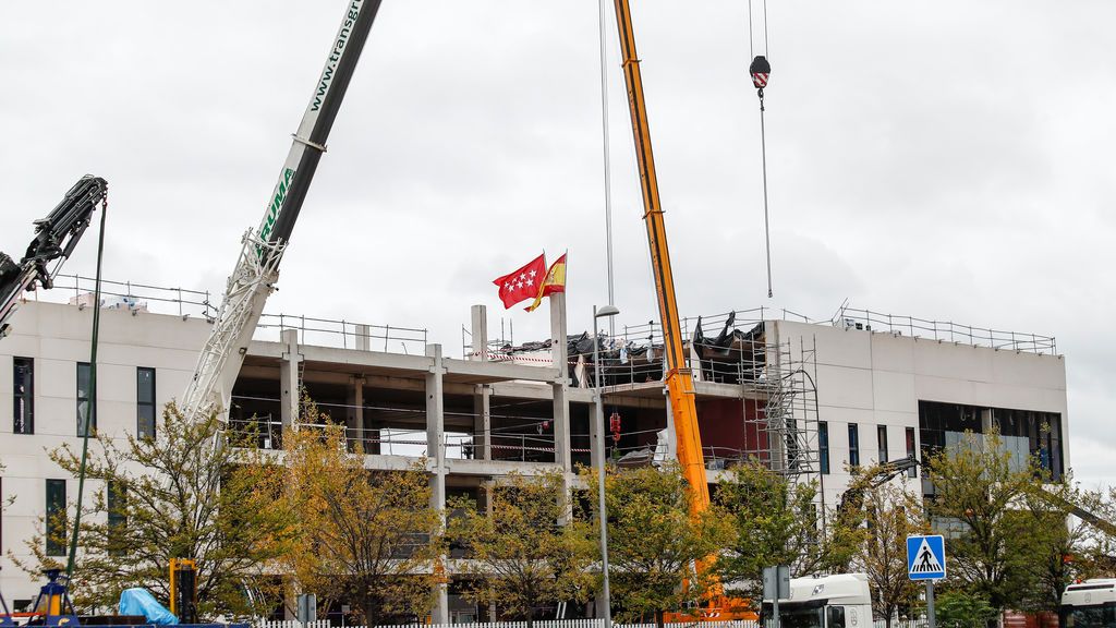 Madrid abre el plazo para el traslado de trabajadores al nuevo hospital de pandemias con el rechazo de los sindicatos Madrid abre el plazo para el traslado de trabajadores al nuevo hospital de pandemias con el rechazo de los sindicatos