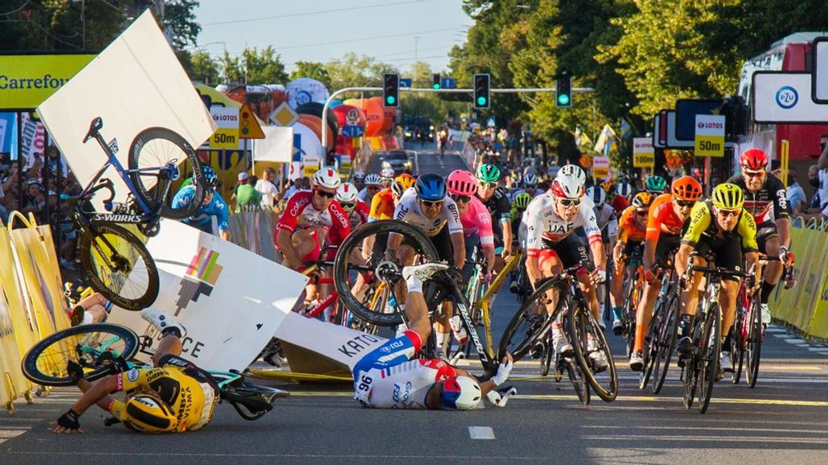 Suspenden nueves meses a Groenewegen, el ciclista que provocó el tremendo accidente de Jakobsen Suspenden nueves meses a Groenewegen, el ciclista que provocó el tremendo accidente de Jakobsen