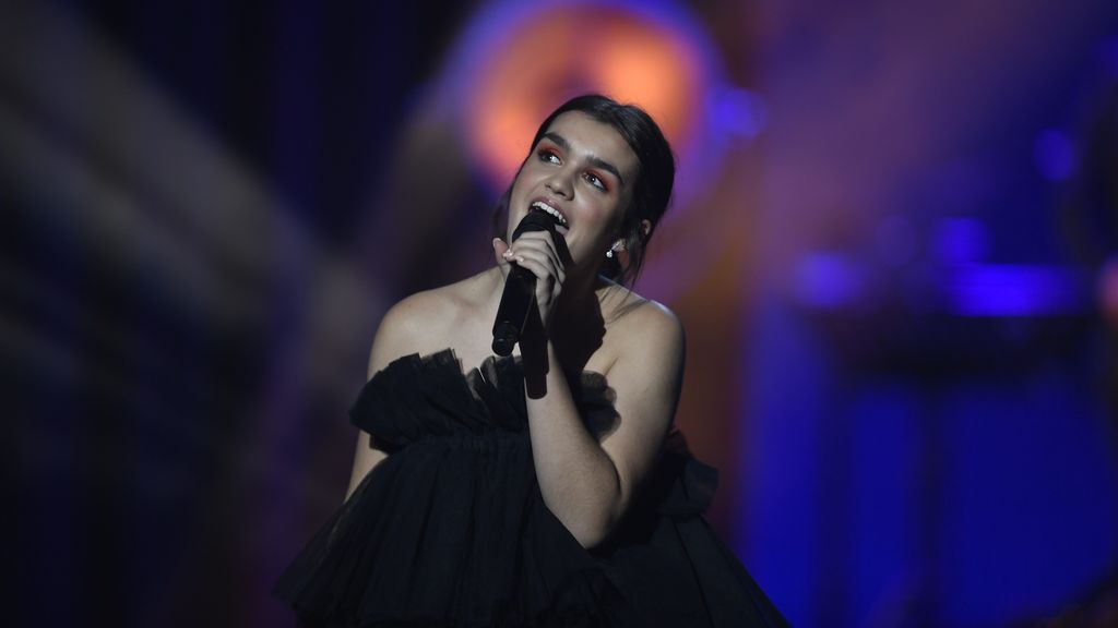 El fan más "viejito" de Amaia le desea suerte en su recuperación del coronavirus: "te queremos un montón"