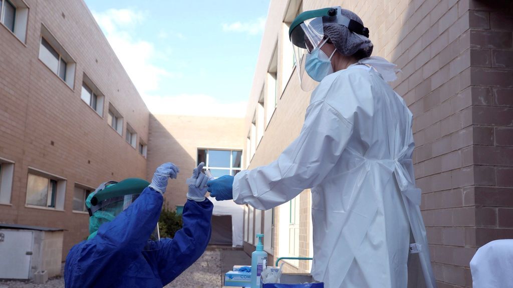 Sanidad agrega 356 muertos y 19.511 contagios de coronavirus Sanidad agrega 356 muertos y 19.511 contagios de coronavirus