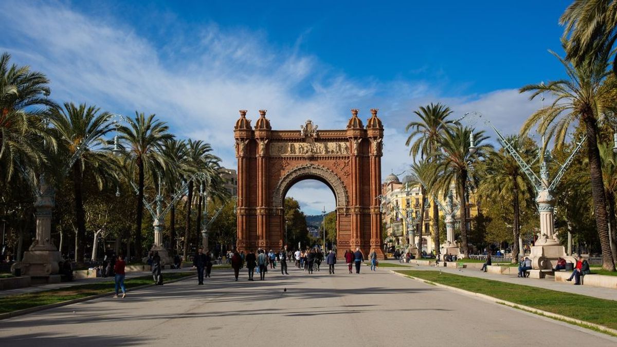 Cataluña mantiene la tendencia a la baja: 2.897 nuevos casos confirmados por PCR y 5 muertes en 24 horas Cataluña mantiene la tendencia a la baja: 2.897 nuevos casos confirmados por PCR y 5 muertes en 24 horas