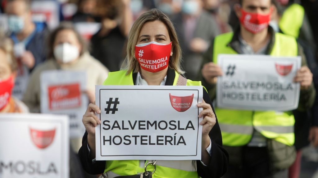 La indignación de los hosteleros de toda España: "Por qué Madrid sí y nosotros no" La indignación de los hosteleros de toda España: "Por qué Madrid sí y nosotros no"