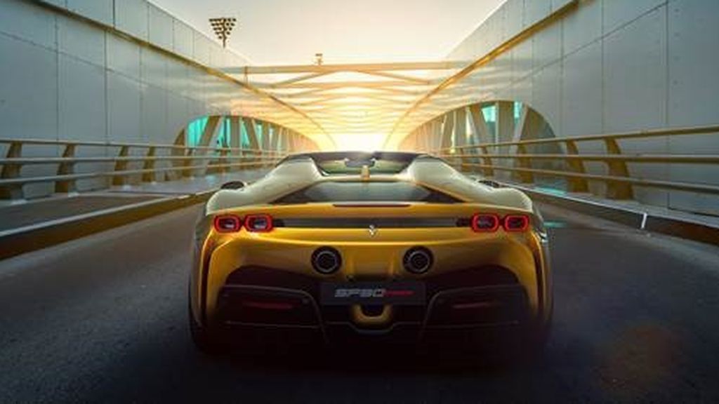 SF90 Spider trasera