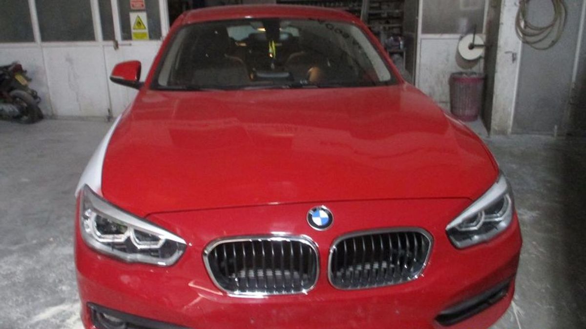 Un retrovisor, la pista para detener a un conductor que se fugó tras arrollar a dos personas en Córdoba Un retrovisor, la pista para detener a un conductor que se fugó tras arrollar a dos personas en Córdoba