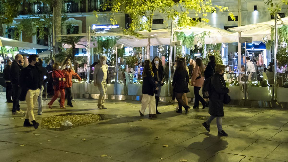 Las cinco claves de Madrid para frenar el coronavirus sin cerrar bares y restaurantes