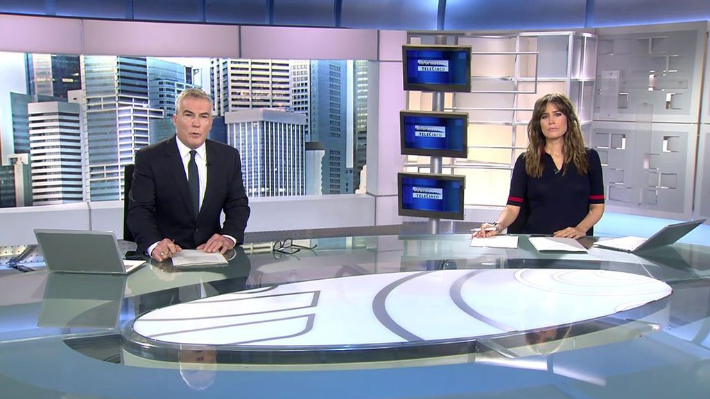 Con David Cantero e Isabel Jiménez Informativos Telecinco 2020 Mediodía 13/11/2020