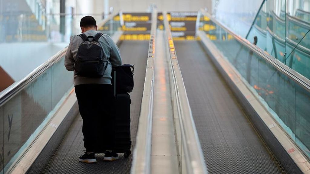 Exteriores se plantea multas disuasorias de hasta 6000 euros por viajar a España sin PCR negativa Exteriores se plantea multas disuasorias de hasta 6000 euros por viajar a España sin PCR negativa